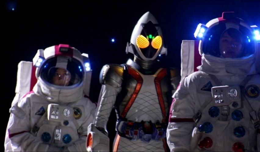 假面骑士Wizard & Fourze MOVIE大战Ultimatum的剧情简介