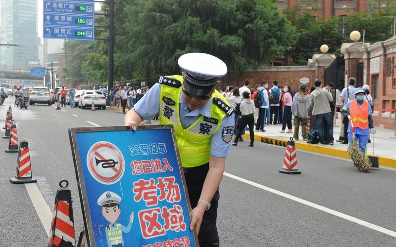 上海高考今日启幕,各部门是如何为考生保驾护航的-，上海流感疫情